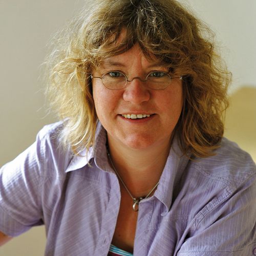 Claudia Frieser